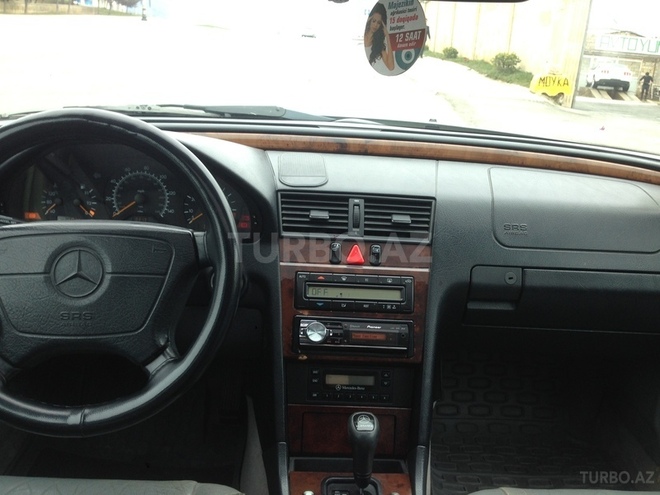 Mercedes C 230 1998, 224,000 km - 2.3 l - Bakı