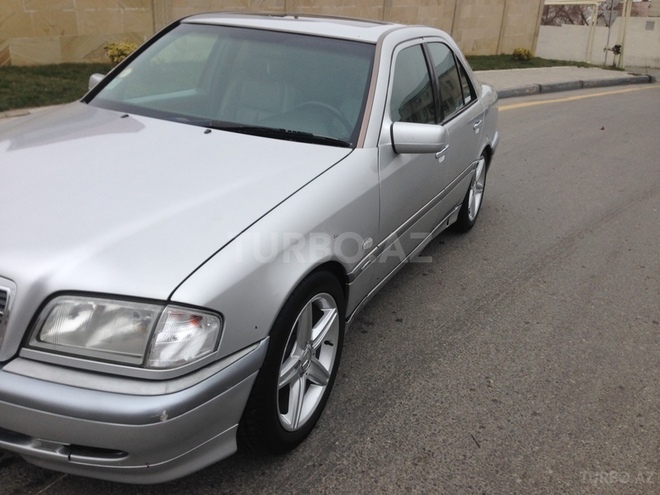 Mercedes C 230 1998, 224,000 km - 2.3 l - Bakı