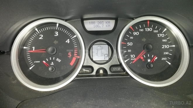 Renault Megane 2007, 188,000 km - 1.9 л - Bakı