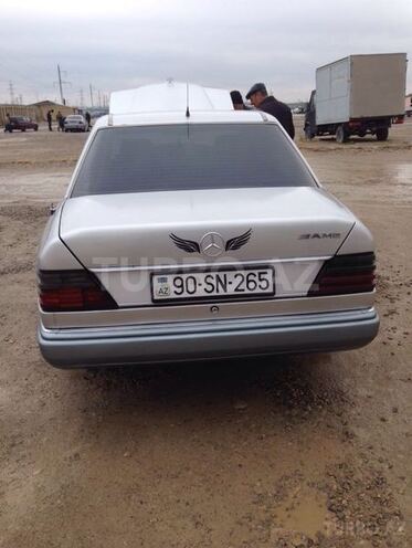 Mercedes E 200 1991, 150,000 km - 2.0 l - Naxçıvan