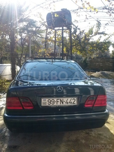 Mercedes E 240 1998, 198,000 km - 2.4 l - Lənkəran