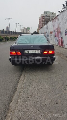 Mercedes E 230 1996, 270,000 km - 2.3 l - Bakı