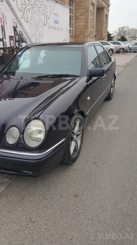 Mercedes E 230 1996, 270,000 km - 2.3 l - Bakı