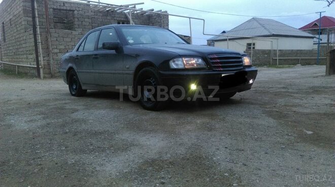 Mercedes C 220 1999, 254,188 km - 2.2 л - Bakı