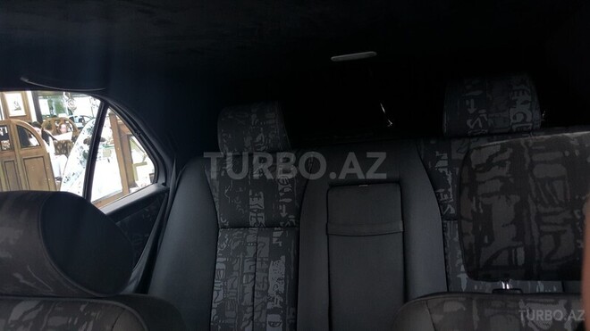 Mercedes E 230 1996, 270,000 km - 2.3 l - Bakı