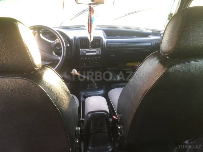 GAZ 31105 2004, 230,000 km - 2.4 л - Bakı