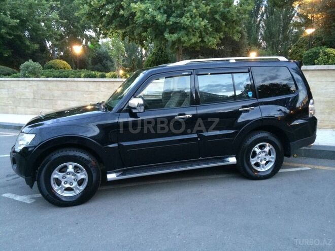 Mitsubishi Pajero 2008, 128,000 km - 3.0 л - Bakı
