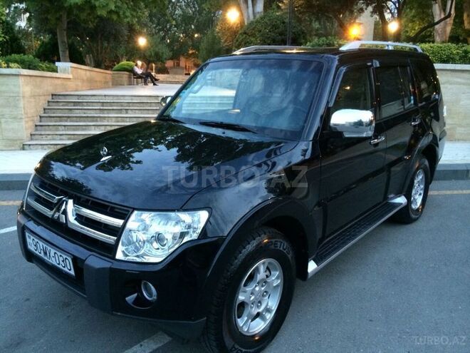 Mitsubishi Pajero 2008, 128,000 km - 3.0 л - Bakı