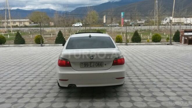 BMW 545 2006, 128,200 km - 0.3 l - Şəki