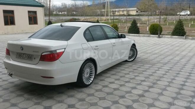 BMW 545 2006, 128,200 km - 0.3 l - Şəki