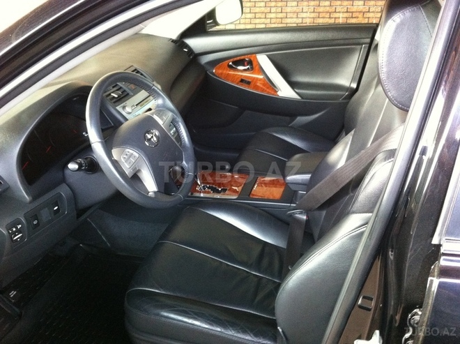 Toyota Camry 2008, 71,000 km - 2.4 l - Salyan