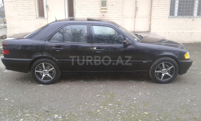 Mercedes C 240 2000, 200,000 km - 2.3 l - Ağdam