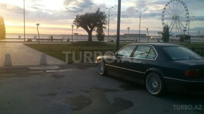 BMW 740 1996, 350,000 km - 4.4 l - Bakı