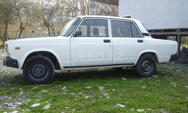 LADA (VAZ) 2107 1984, 32,000 km - 1.6 л - Ucar