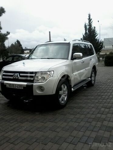 Mitsubishi Pajero 2008, 170,000 km - 3.0 l - Bakı