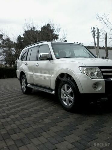 Mitsubishi Pajero 2008, 170,000 km - 3.0 l - Bakı