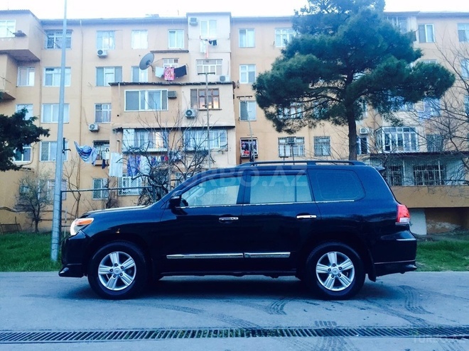Toyota Land Cruiser 2013, 155,000 km - 4.6 l - Bakı