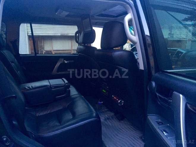 Toyota Land Cruiser 2013, 155,000 km - 4.6 l - Bakı