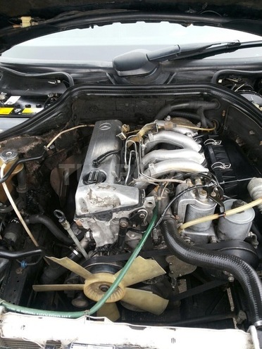 Mercedes E 200 1993, 255,000 km - 0.2 л - Sumqayıt