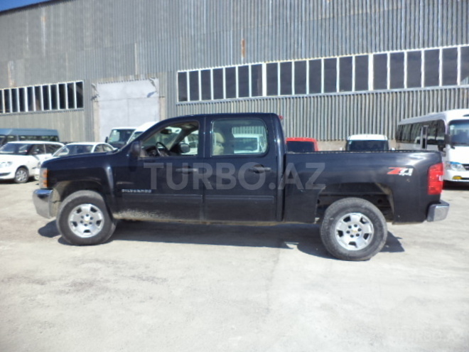 Chevrolet Silverado 2013, 18,000 km - 5.3 l - Bakı