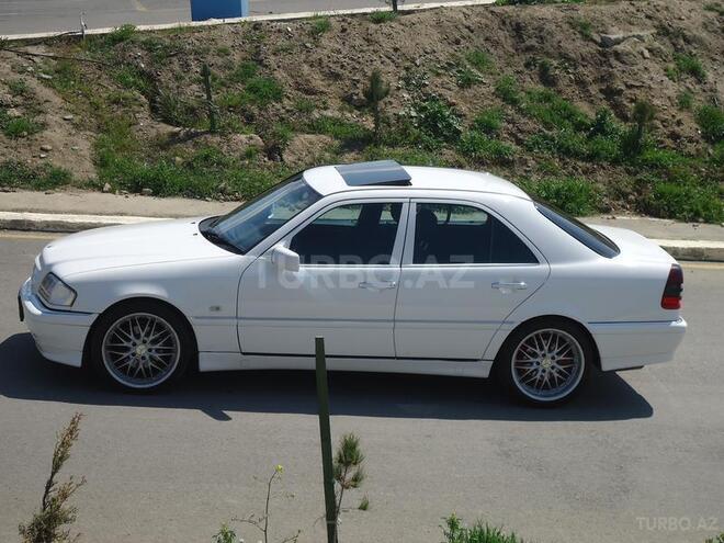 Mercedes C 240 1999, 250,000 km - 2.4 l - Bakı