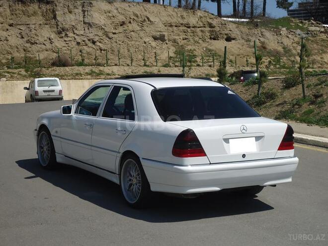 Mercedes C 240 1999, 250,000 km - 2.4 l - Bakı