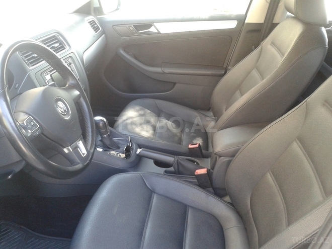 Volkswagen Jetta 2011, 63,456 km - 2.5 l - Sumqayıt