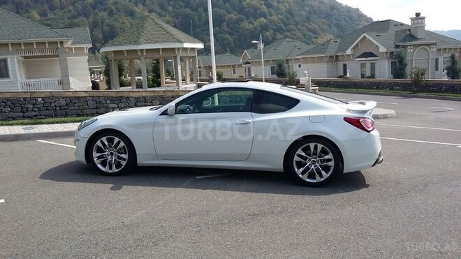Hyundai Genesis 2013, 80,000 km - 2.0 л - Bakı