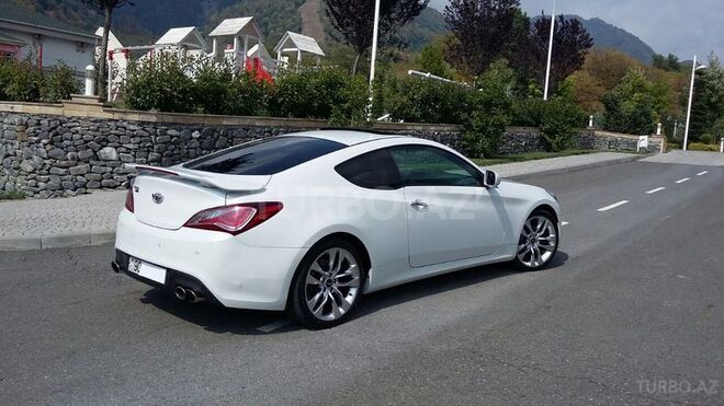 Hyundai Genesis 2013, 80,000 km - 2.0 л - Bakı