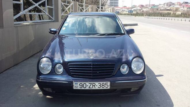 Mercedes E 220 1999, 285,000 km - 2.2 л - Bakı