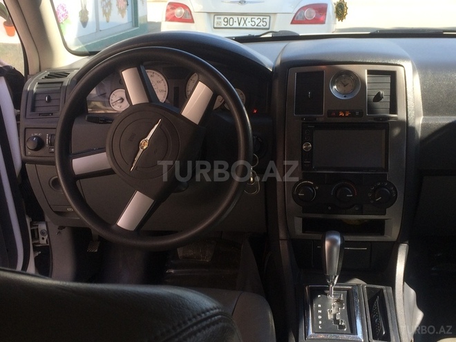 Chrysler 300C 2004, 136,000 km - 3.5 l - Xaçmaz