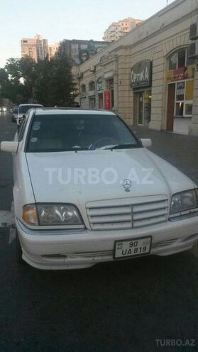 Mercedes C 230 2000, 122,000 km - 2.3 l - Bakı