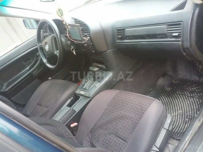 BMW 320 1994, 265,000 km - 2.0 l - Bakı