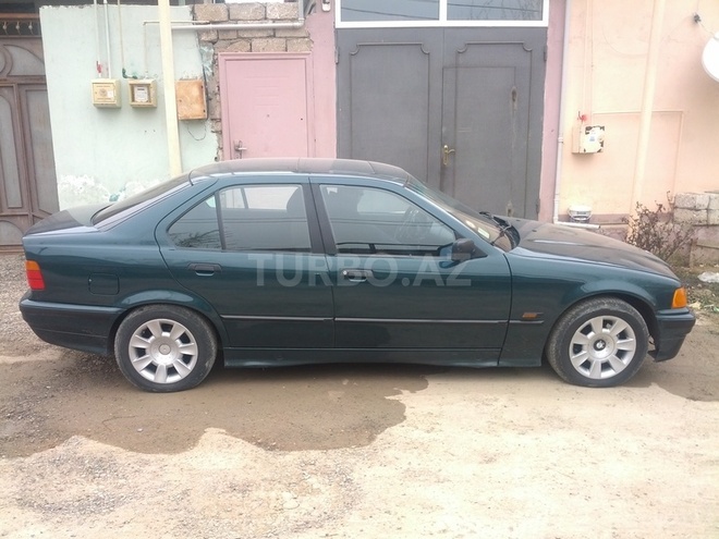 BMW 320 1994, 265,000 km - 2.0 l - Bakı