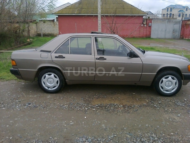 Mercedes 190 1990, 264,000 km - 2.0 l - Bakı