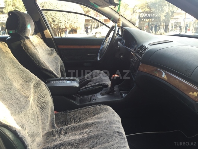 BMW 528 1997, 260,000 km - 2.8 л - Sumqayıt
