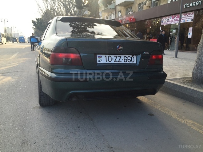 BMW 528 1997, 260,000 km - 2.8 л - Sumqayıt