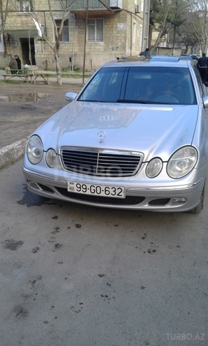 Mercedes E 270 2002, 238,600 km - 2.7 l - Sumqayıt