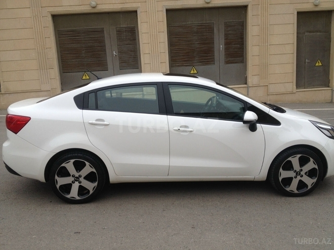 Kia Rio 2013, 110,000 km - 1.4 l - Bakı
