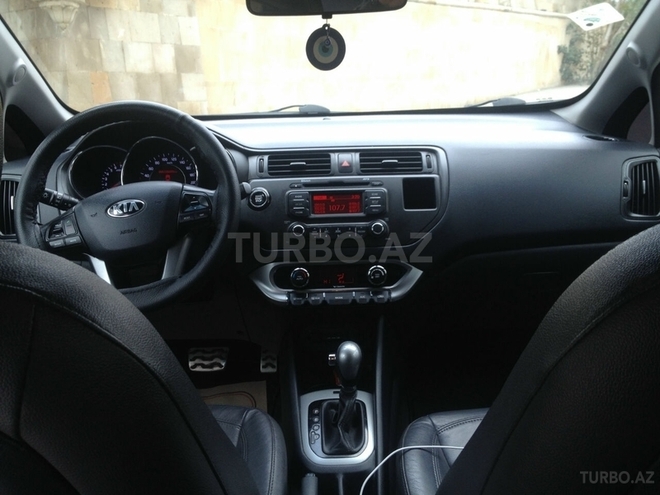 Kia Rio 2013, 110,000 km - 1.4 l - Bakı