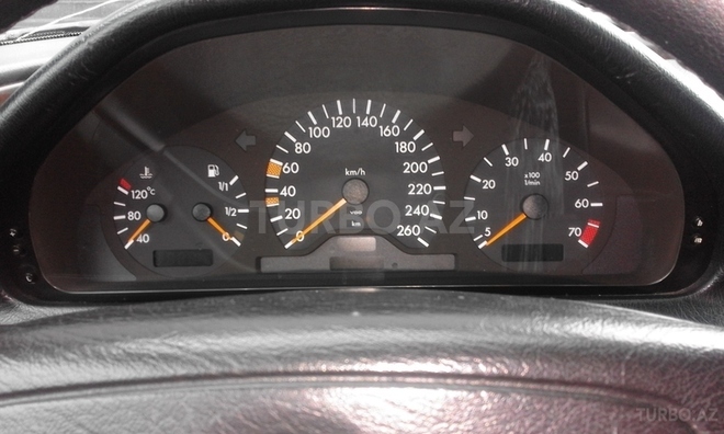 Mercedes C 280 1996, 392,000 km - 0.3 l - Bakı
