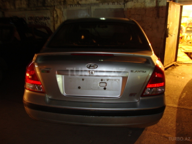 Hyundai Elantra 2002, 140,605 km - 2.0 l - Bakı