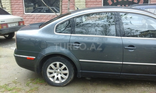 Volkswagen Passat 2001, 250,000 km - 1.8 l - Sumqayıt