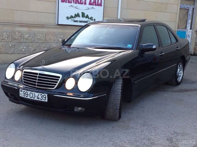 Mercedes E 220 2000, 280,000 km - 2.2 л - Bakı