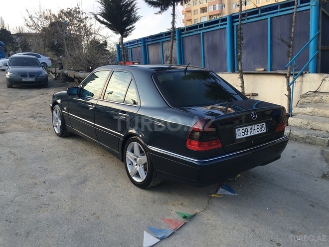 Mercedes C 240 1998, 198,000 km - 2.4 л - Bakı