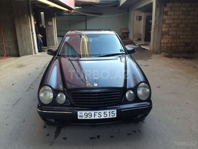 Mercedes E 270 2001, 252,000 km - 2.7 l - Bakı