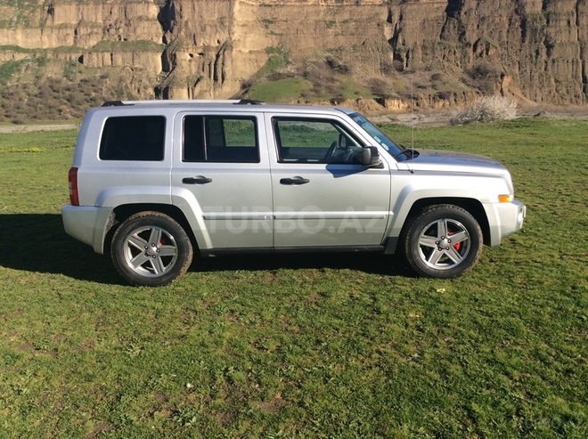 Jeep Patriot 2007, 146,000 km - 2.4 l - Bakı