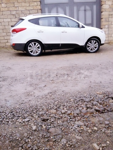 Hyundai ix35 2012, 33,700 km - 2.4 l - Sumqayıt