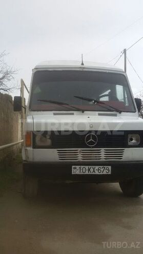 Mercedes 208 D 1995, 488,000 km - 2.5 л - Bakı