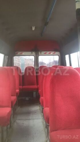 Mercedes 208 D 1995, 488,000 km - 2.5 л - Bakı